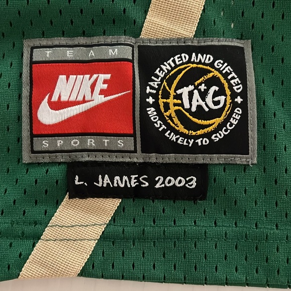 LeBron James rare high school throwback jersey. Mens XL - Picture 2 of 6